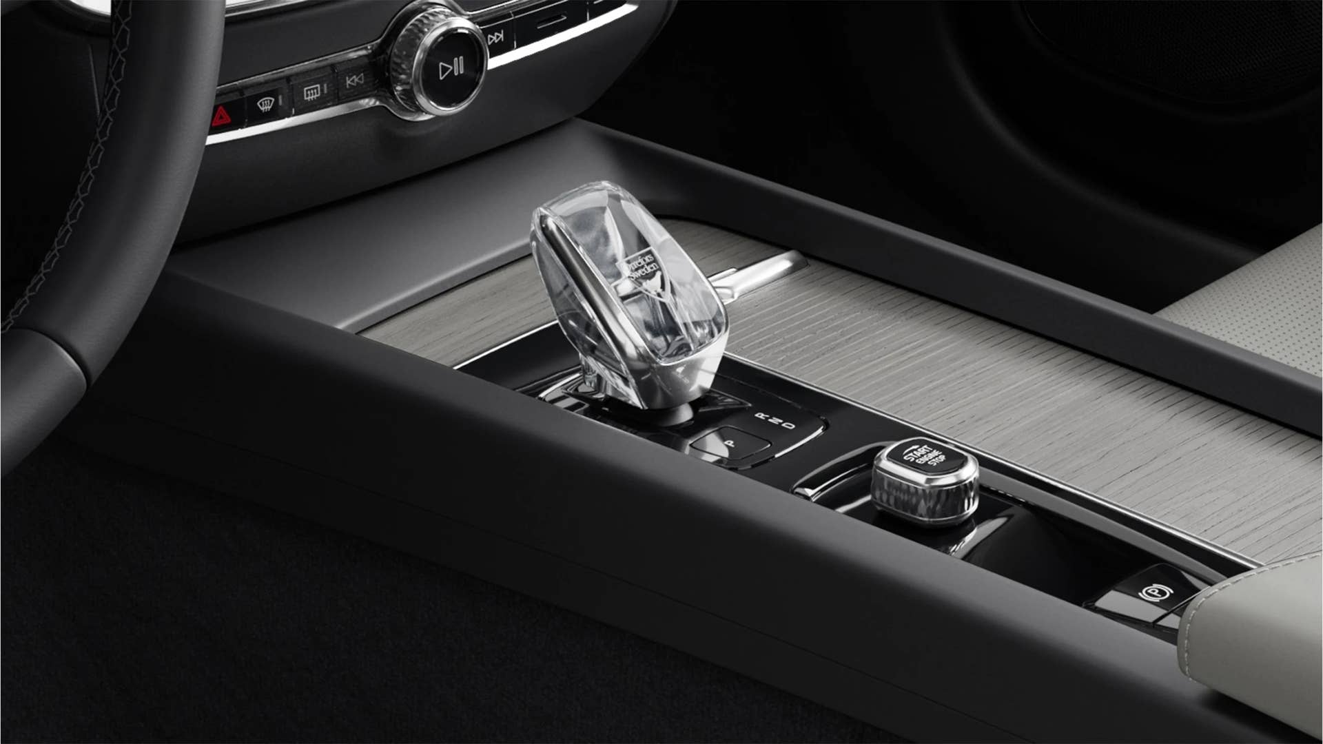 2025-2026 Volvo V60 Cross Country