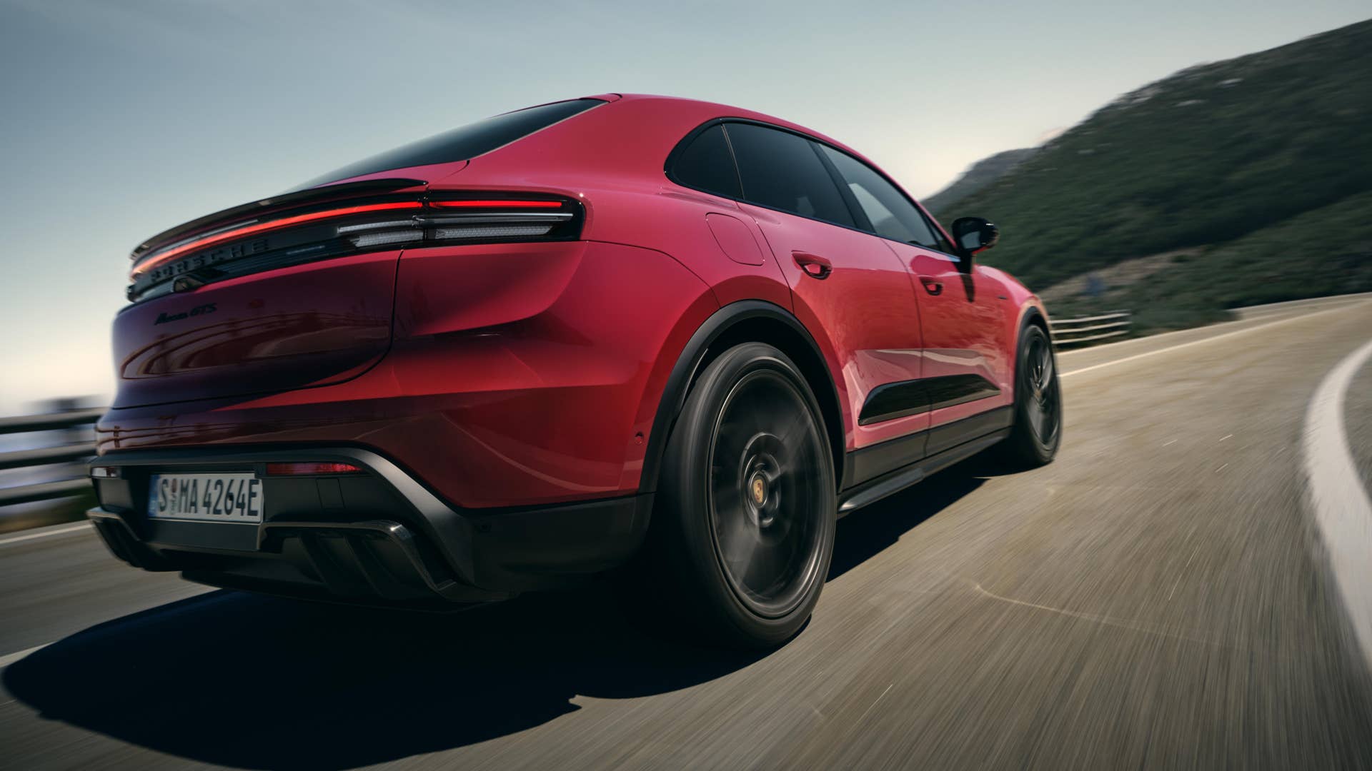 2026 Porsche Macan GTS