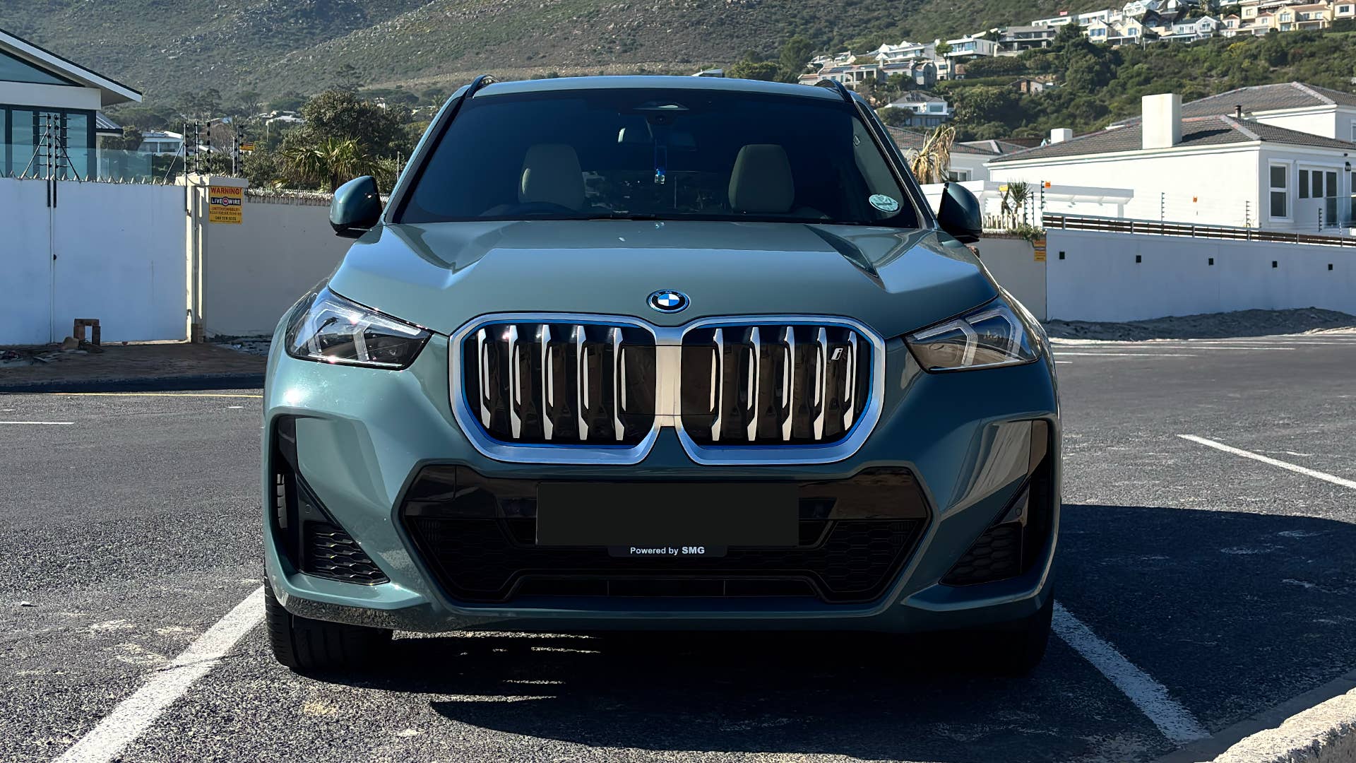 2025 BMW iX1