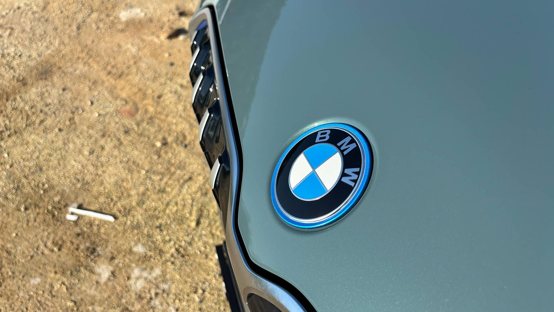 2025 BMW iX1