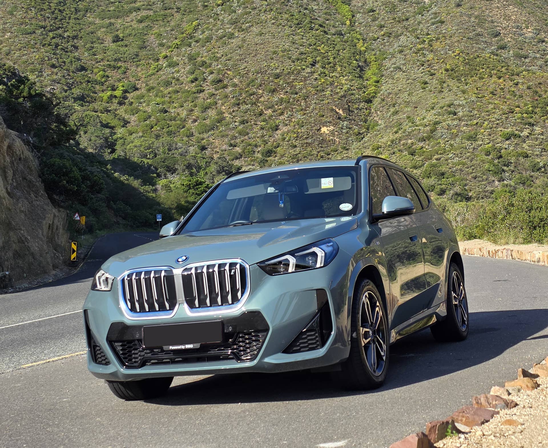 2025 BMW iX1