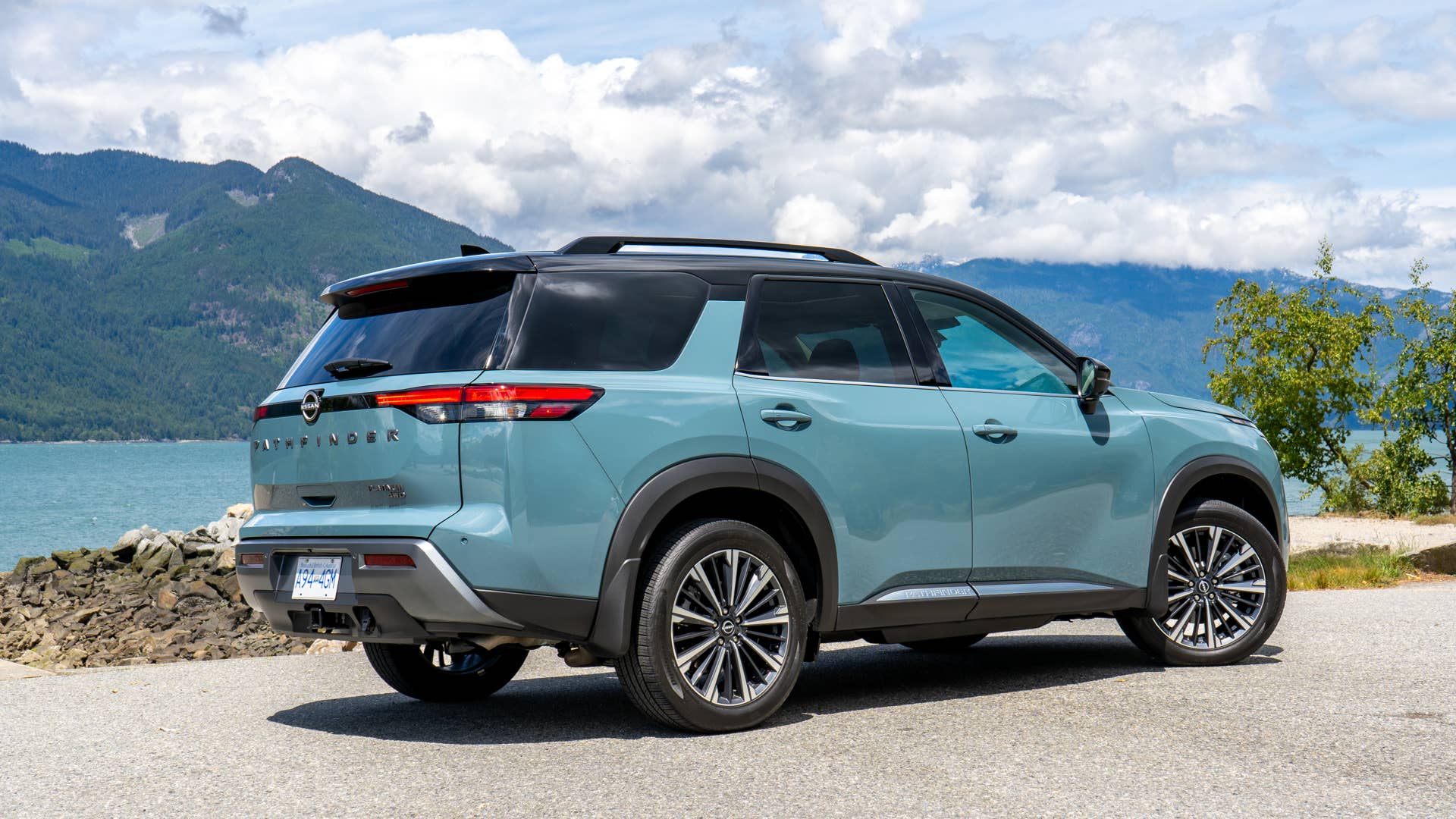 Nissan Drops Aggressive Low-Mileage Pathfinder Lease Offer This