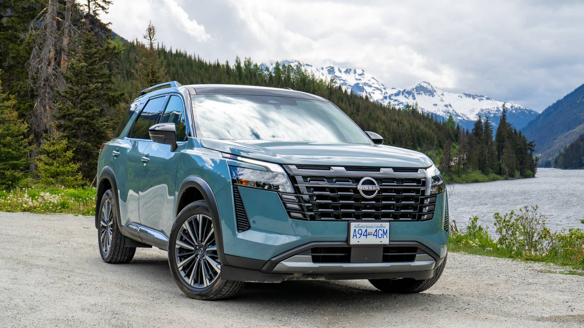2026 Nissan Pathfinder Platinum AWD