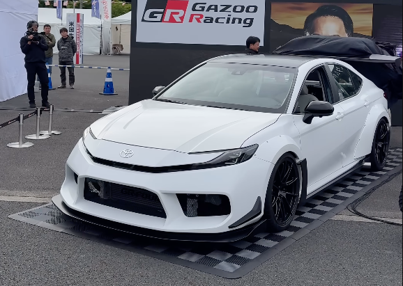 camry  Toyota Camry Goes Wild With 700 HP, Seven Cylinders And RWD