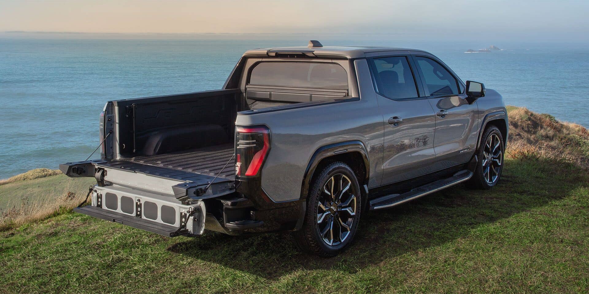 2025-2026 GMC Sierra EV