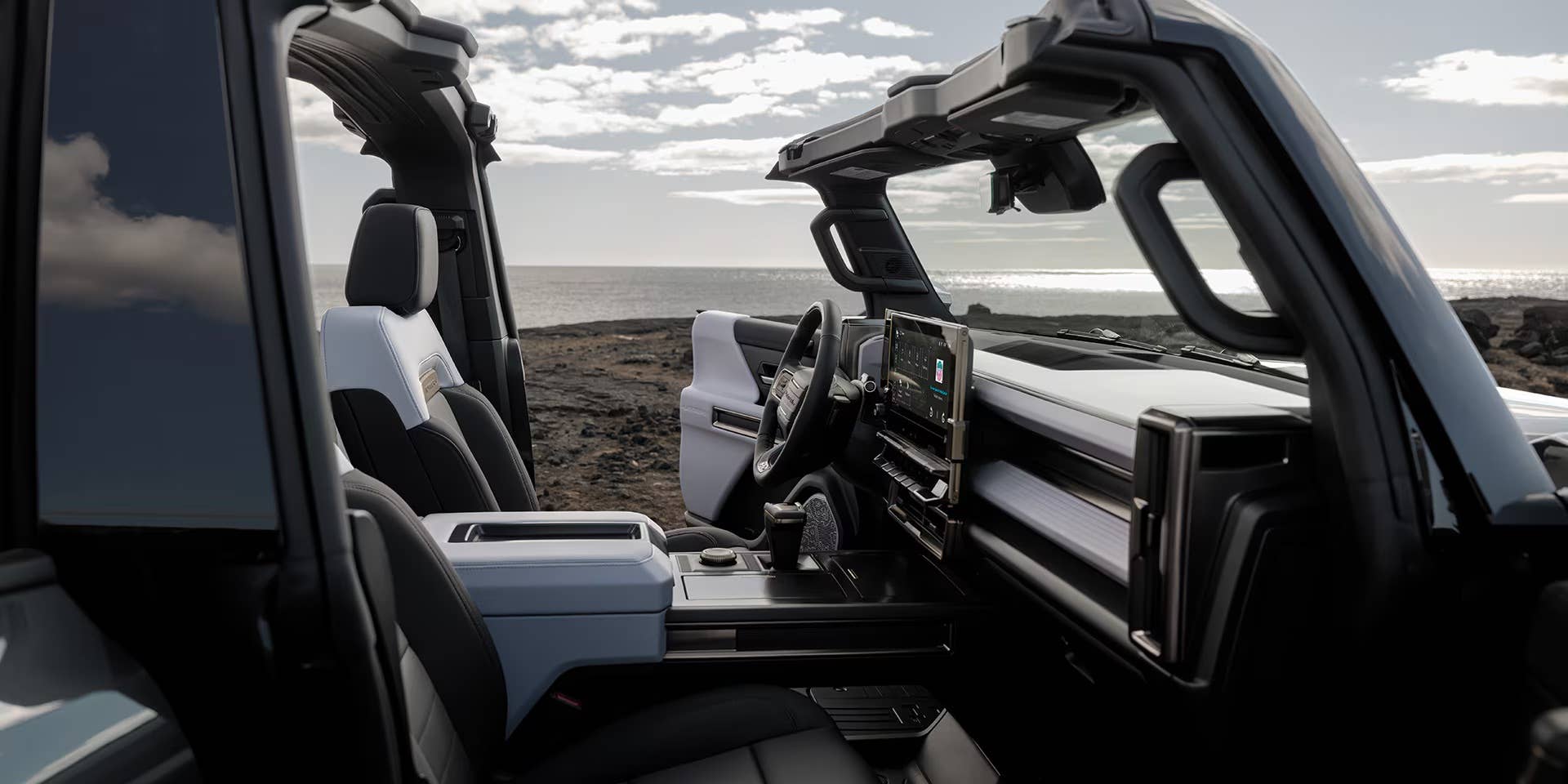 2025-GMC Hummer EV SUV
