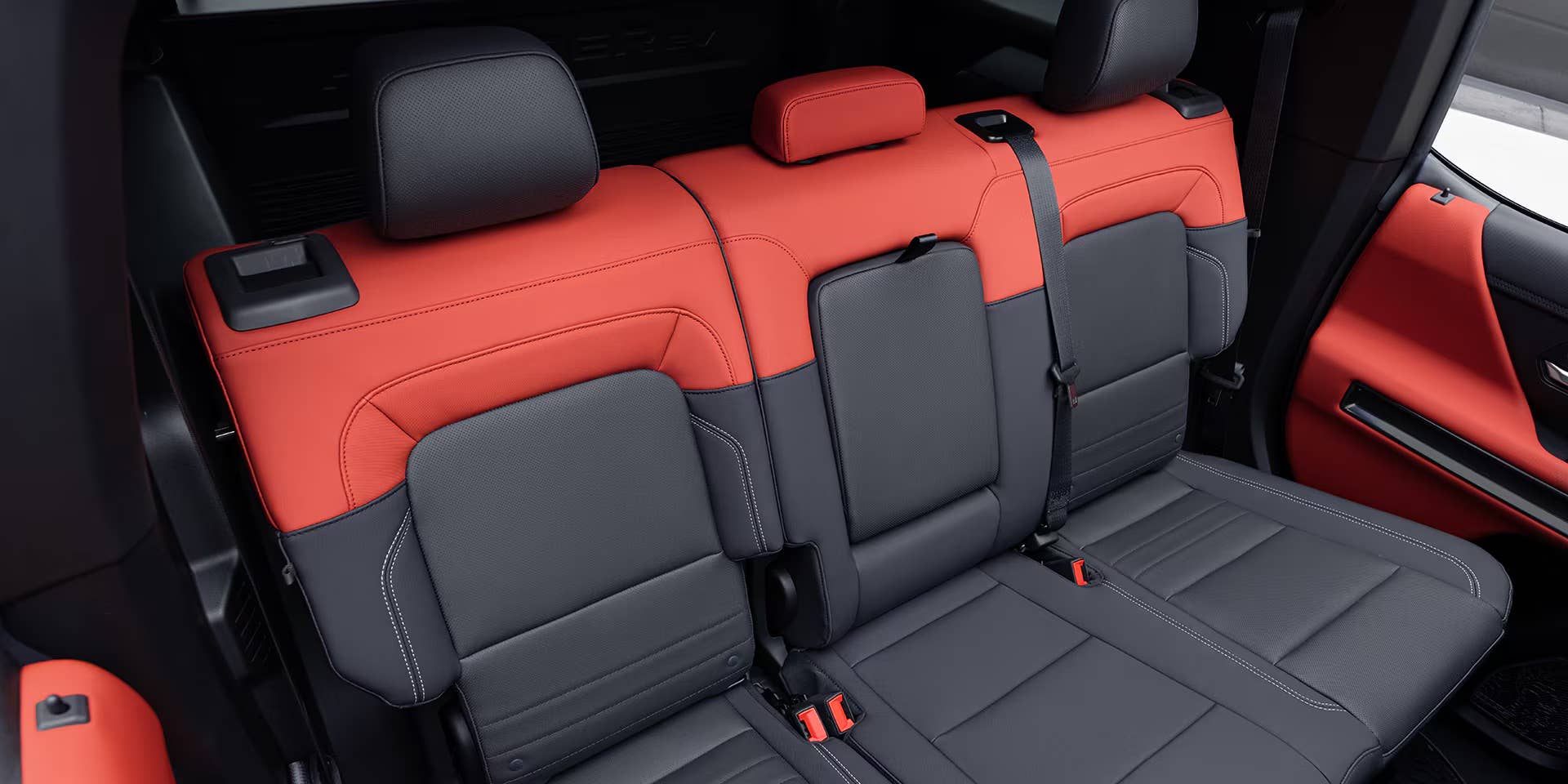 2025-GMC Hummer EV SUV