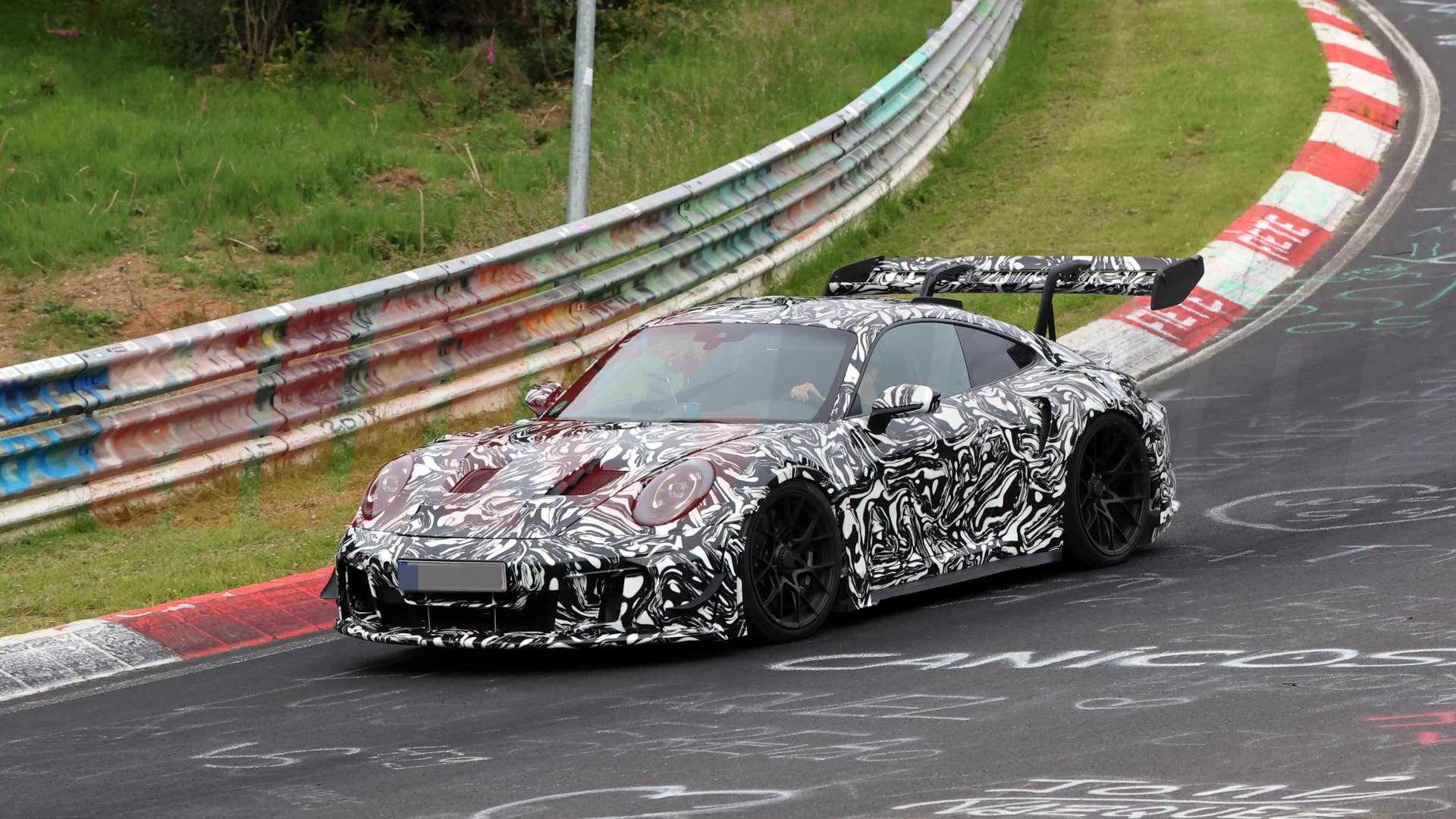 2027 992.2 Porsche 911 GT3 RS spy shot