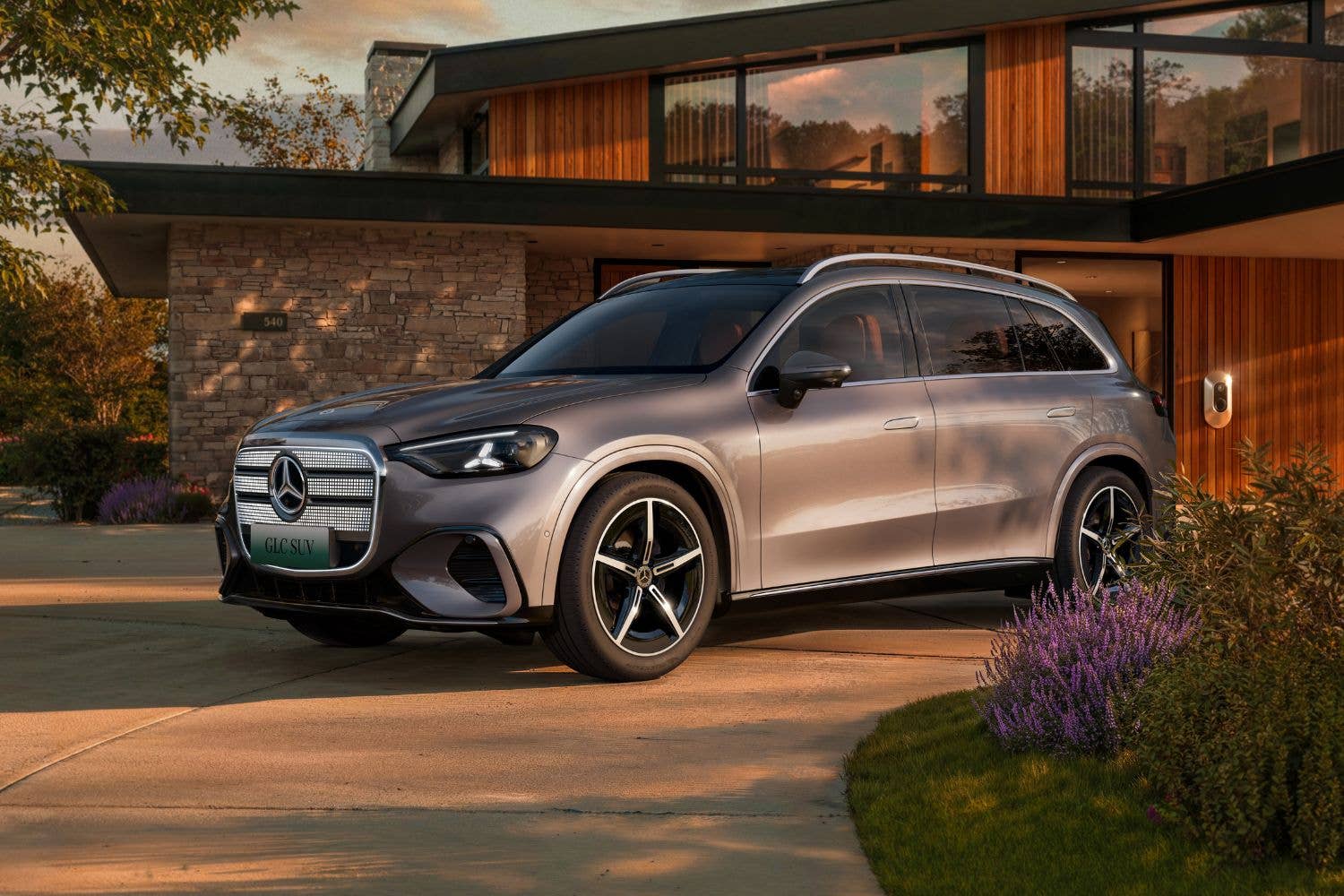 2027 Mercedes-Benz GLC EV L