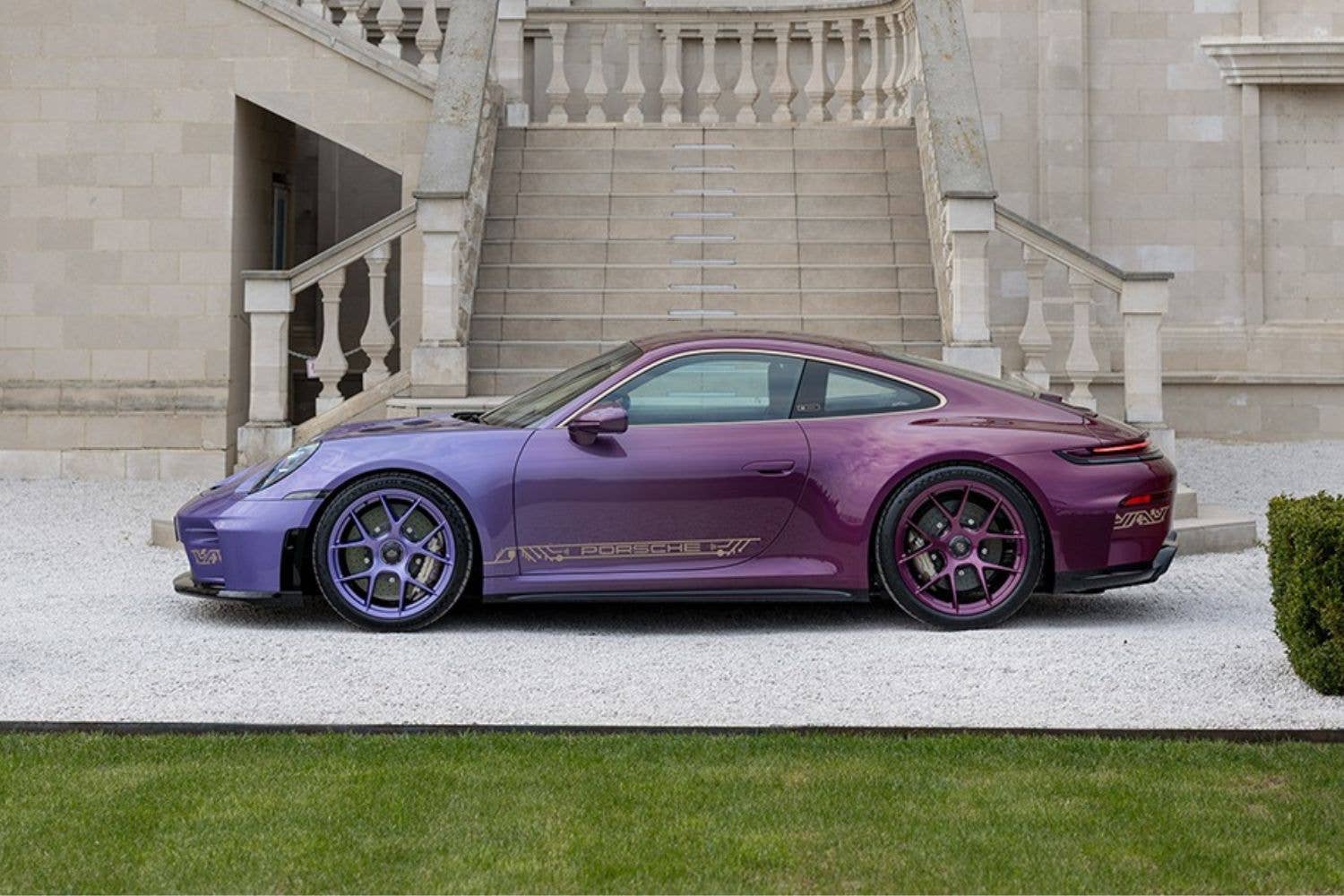Porsche 911 GT3 Touring Gets A Wine-Inspired Sonderwunsch Makeover
