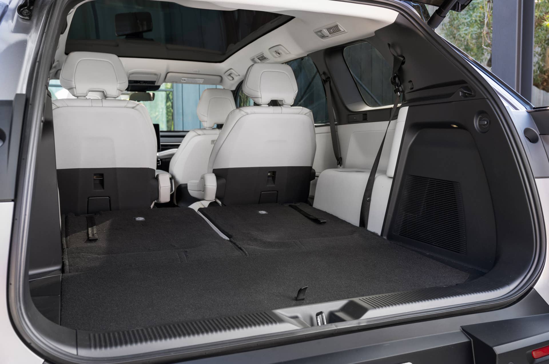 2027 Toyota Highlander Limited with Misty Gray interior trunk with 3rd row folded