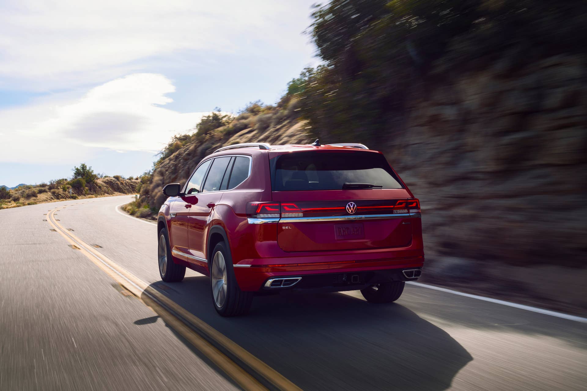 2025 Volkswagen Atlas Review, Specs, Pricing, and Warranty - Autoblog