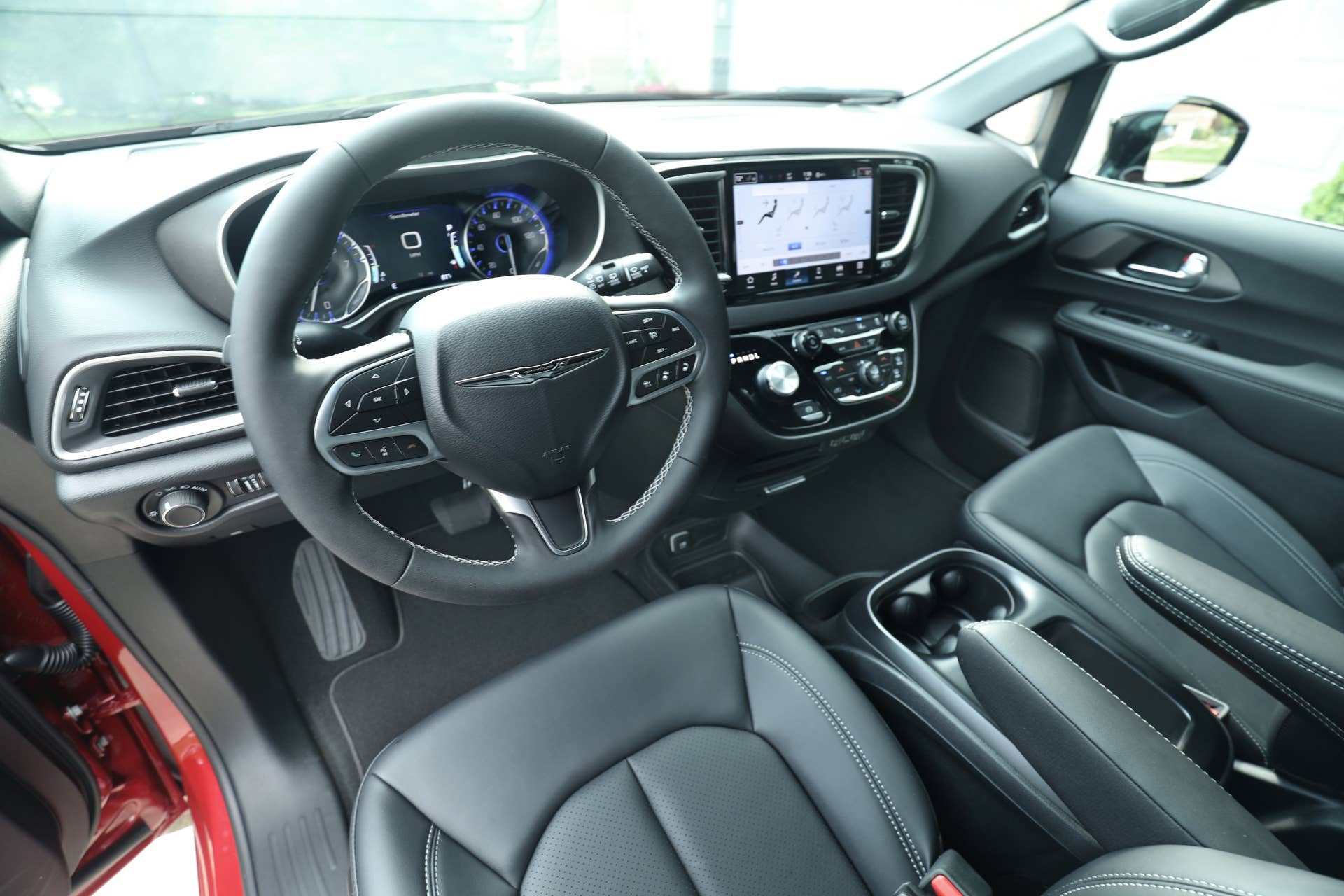 2025-2026 Chrysler Voyager