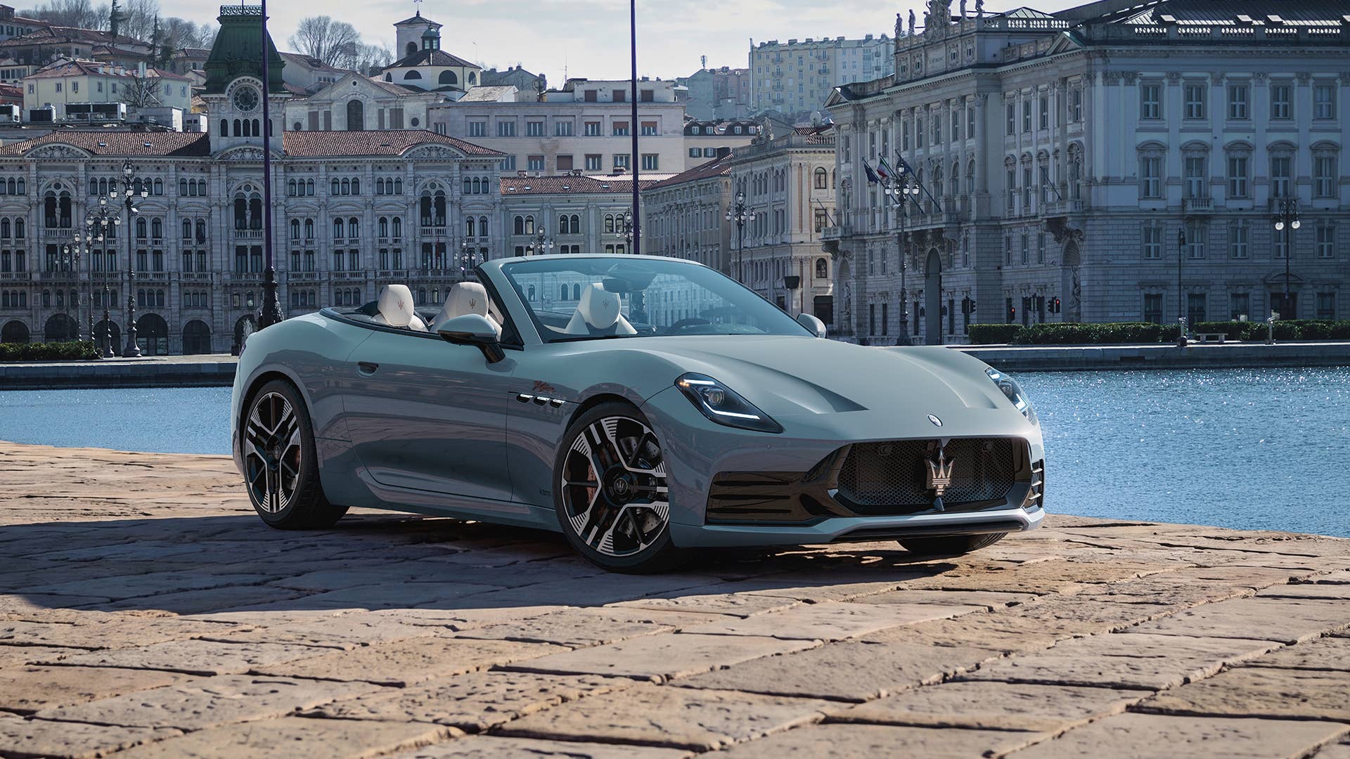 2027-maserati-grancabrio-folgore.jpg?profile=rss