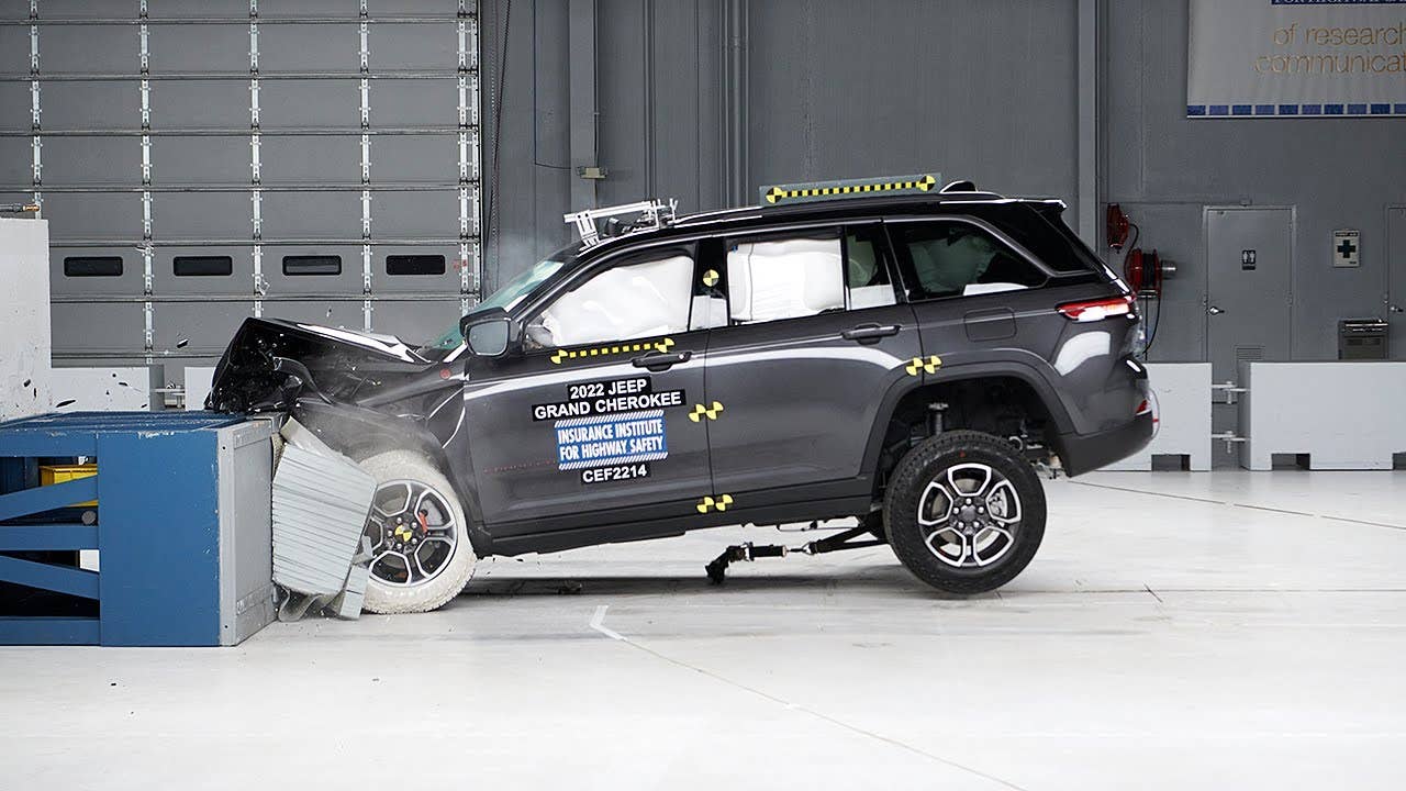 Jeep Grand Cherokee Crash Test