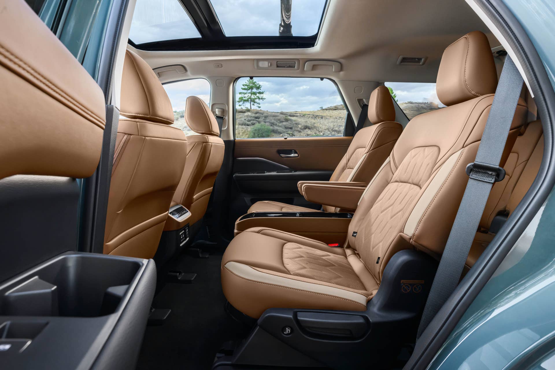2026 Nissan Pathfinder Platinum 4WD