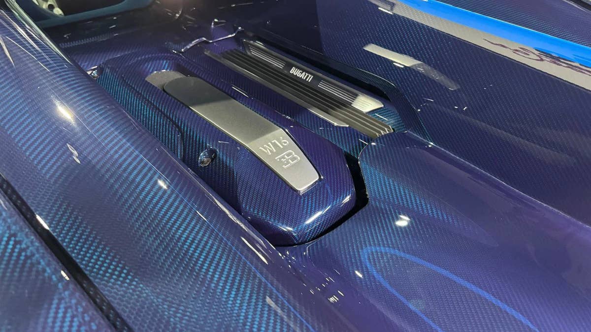 2020-bugatti-divo-11999998-2110622744.jpg?profile=rss