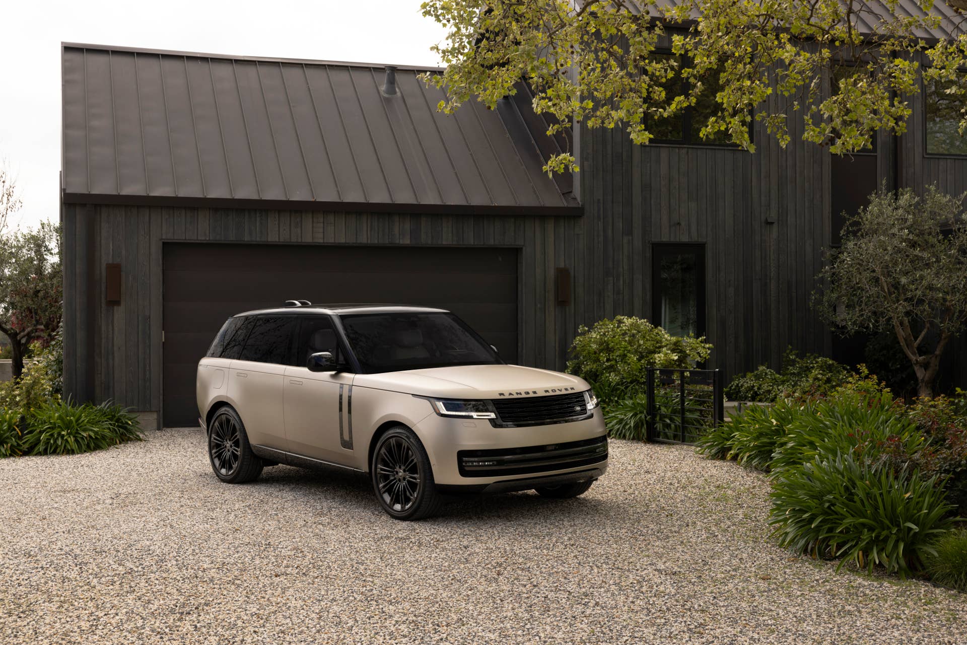 2025 Land Rover Range Rover - Autoblog