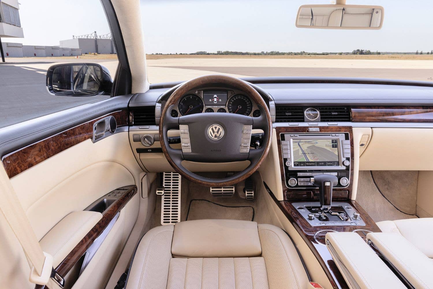 Volkswagen Phaeton