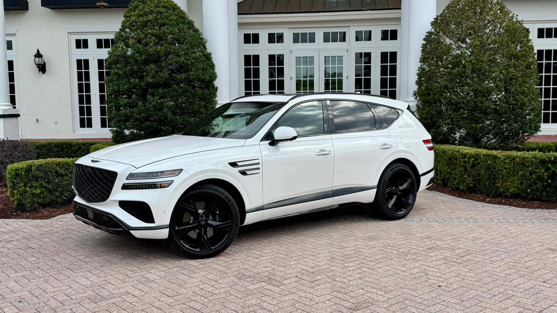 2026 Genesis GV80