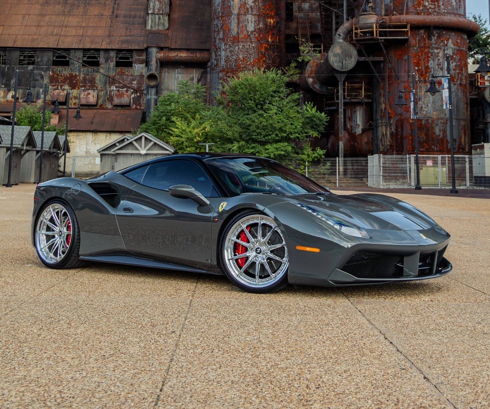2016 Ferrari 488