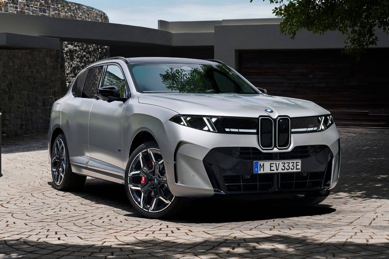 2027 BMW X5 M60e
