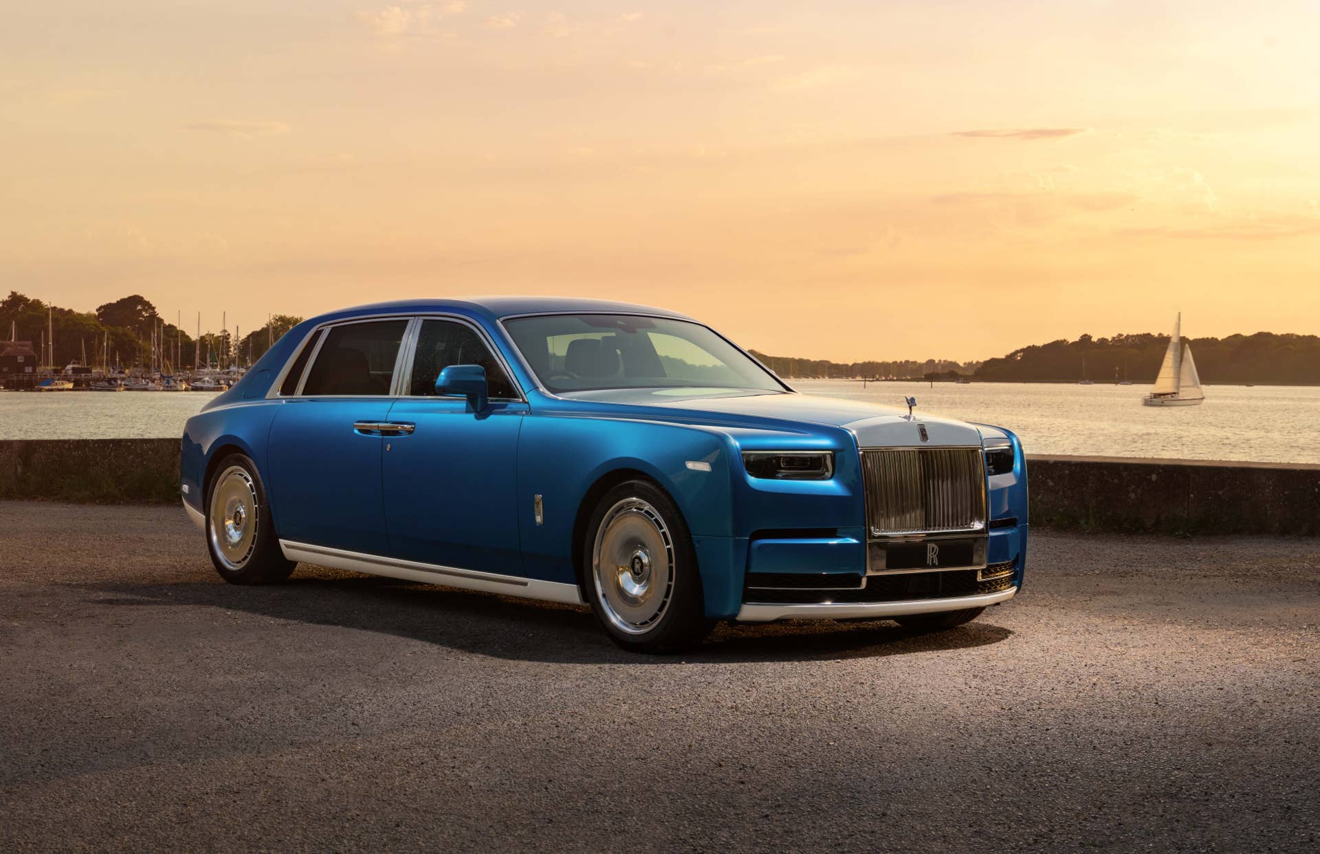 Rolls-Royce Turned A One-Off Phantom Into A Yacht On Wheels