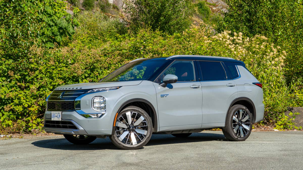 2026-mitsubishi-outlander-phev.jpg?profile=rss
