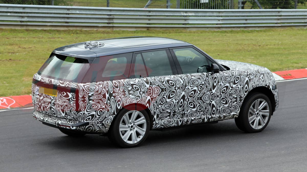 2027-range-rover-prototype-spy-shot.jpg?profile=rss