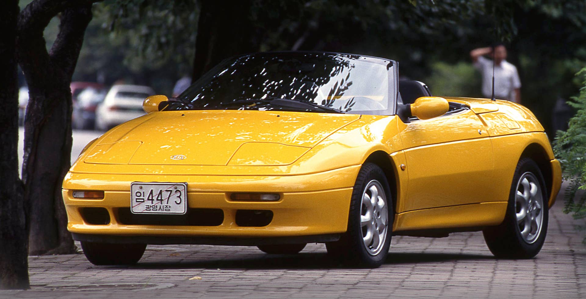 Kia Elan
