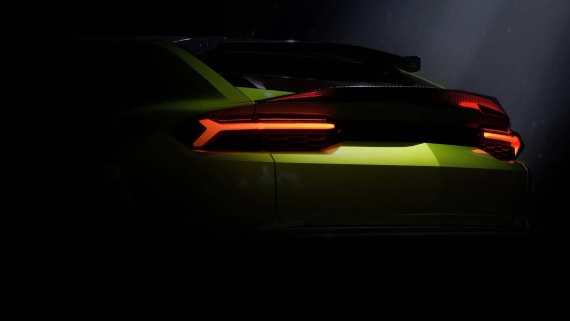 Lamborghini's 800-HP Urus Looks Ready For A Performante Comeback
