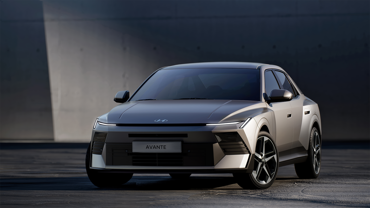 2027 Hyundai Elantra front 3:4