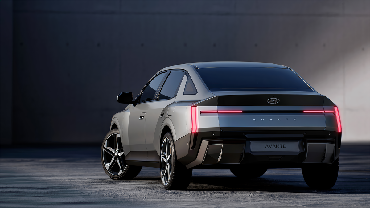 2027 Hyundai Elantra rear 3:4