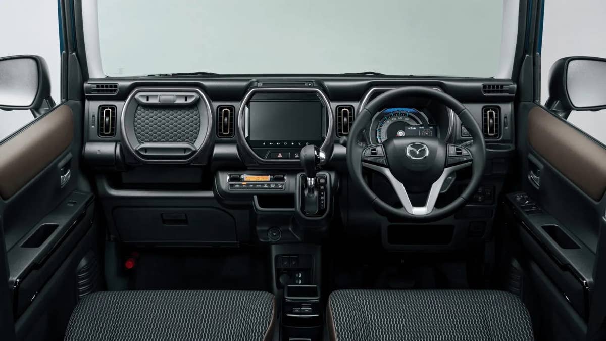 mazda-flair-crossover-interior.jpg?profile=rss