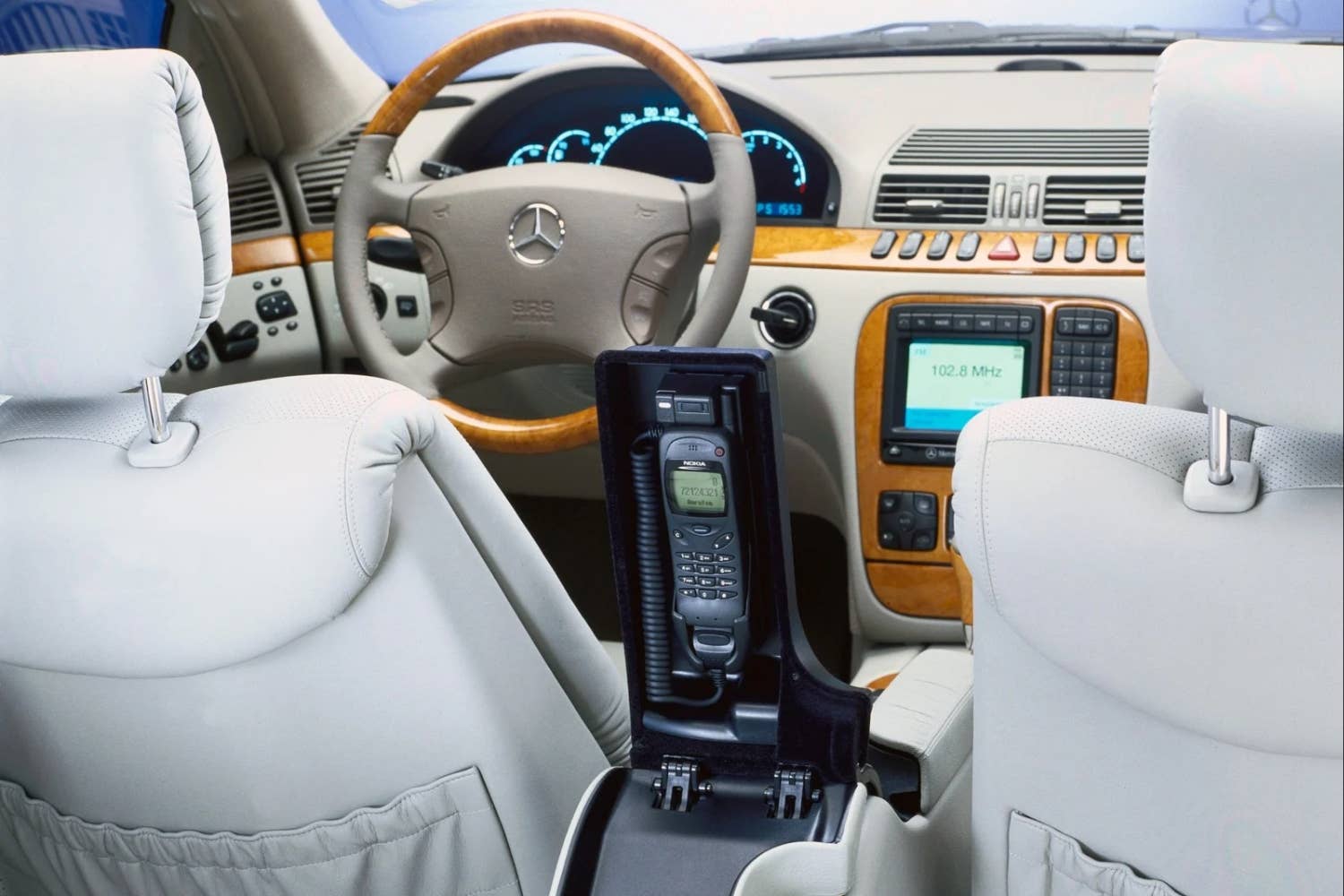 W220 Mercedes-Benz S-Class