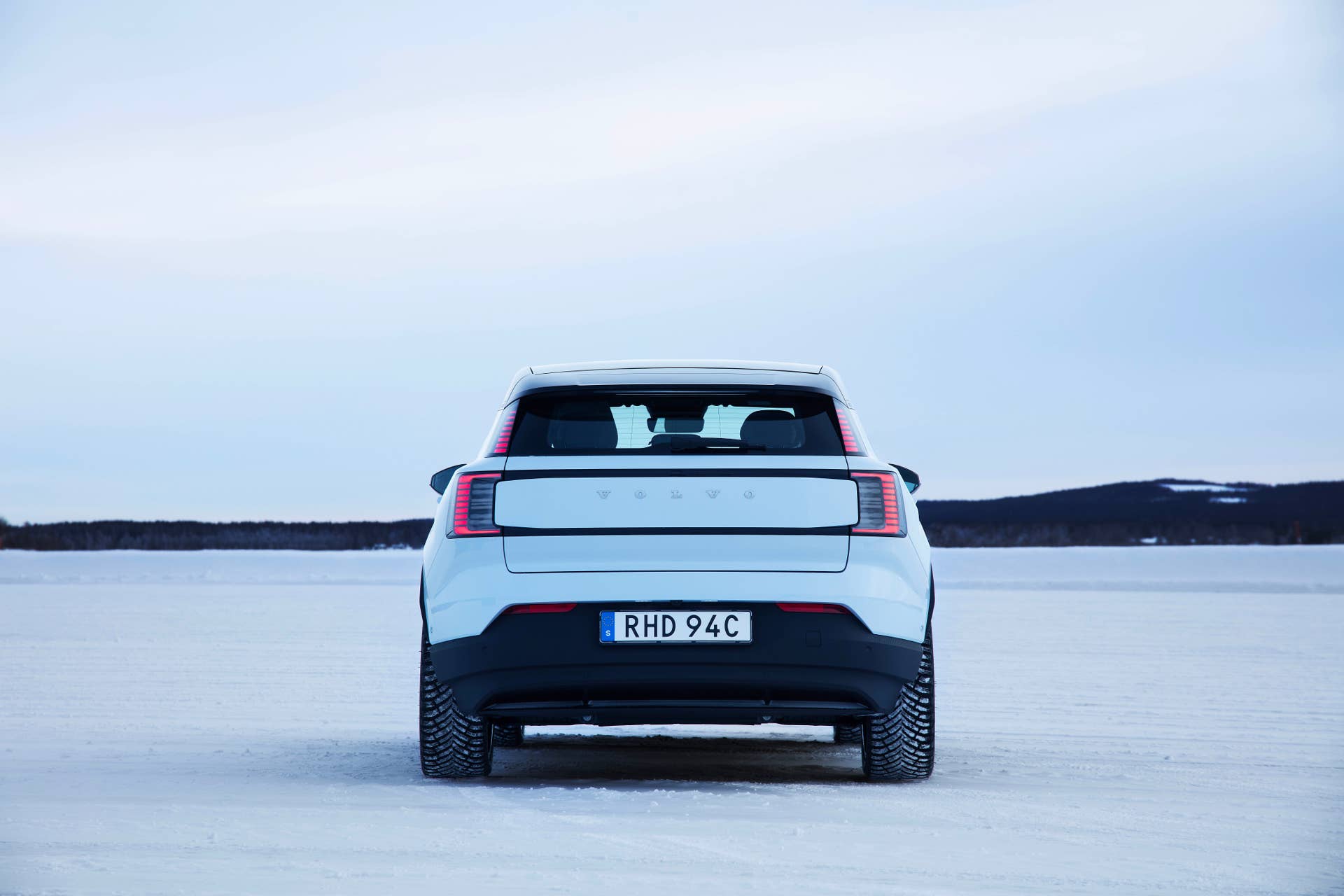 2025-2026 Volvo EX30
