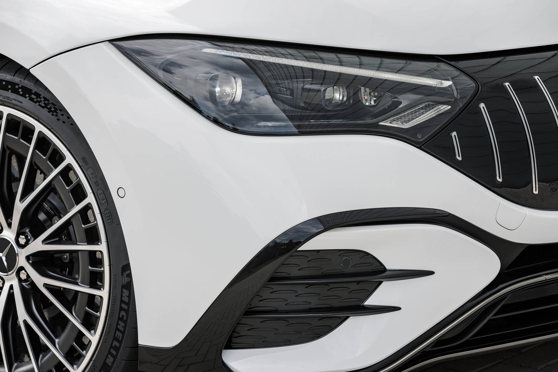 2025-2026 Mercedes-AMG EQE