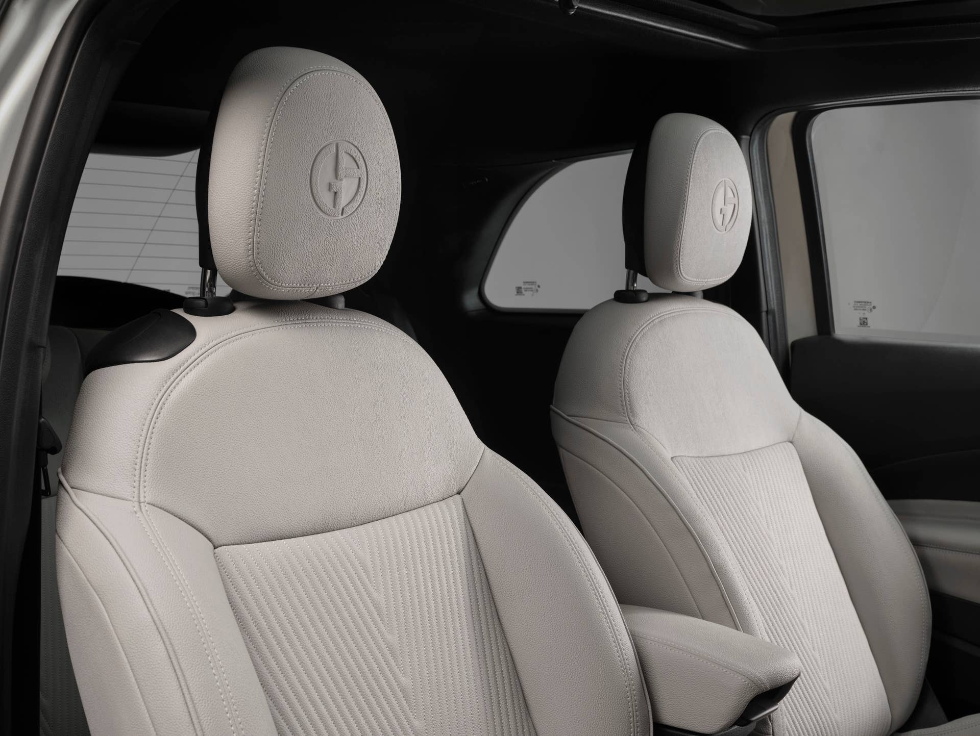 2025-2026 Fiat 500e beige interior front seats