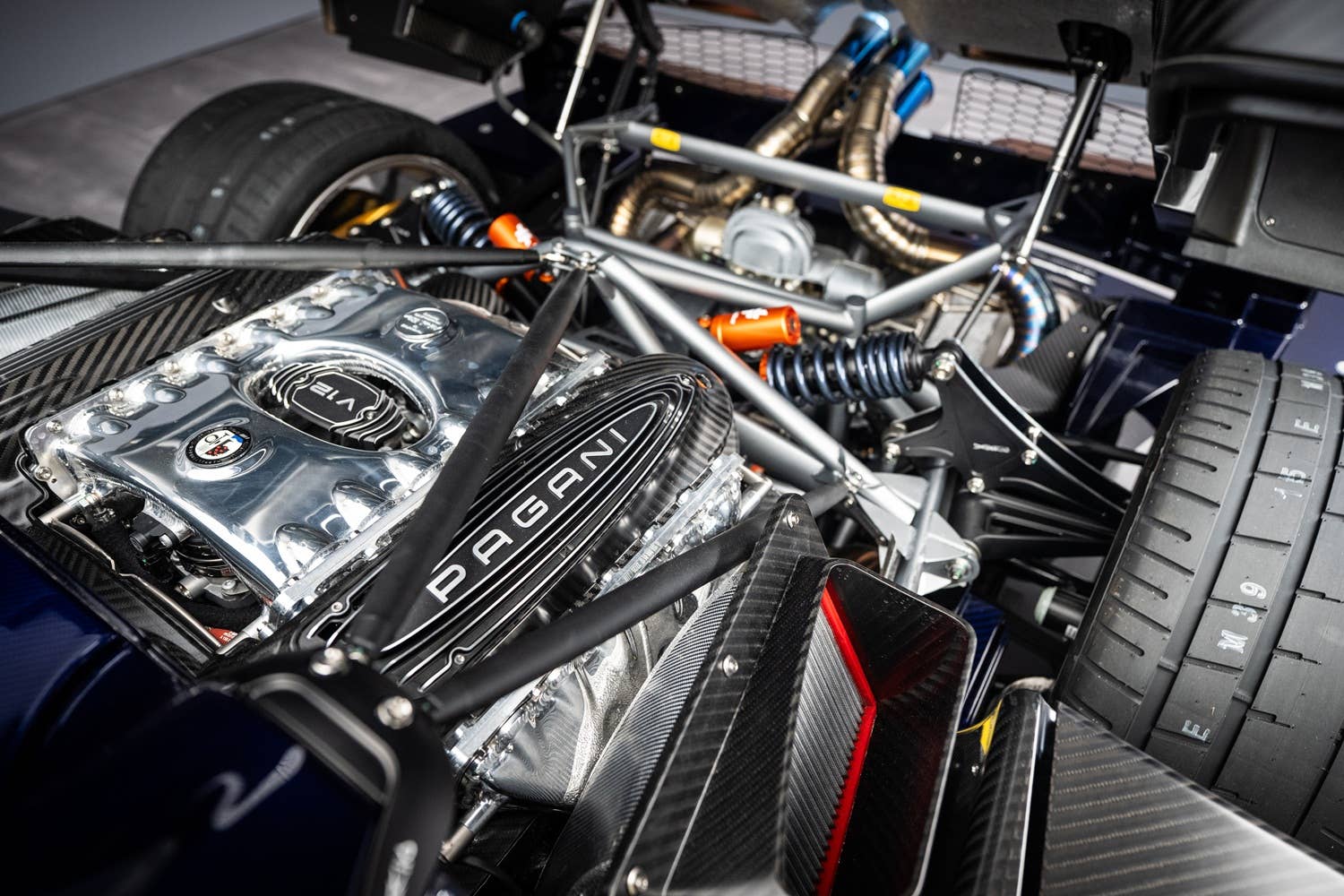 pagani-huayra-70-derecho.jpg?profile=rss