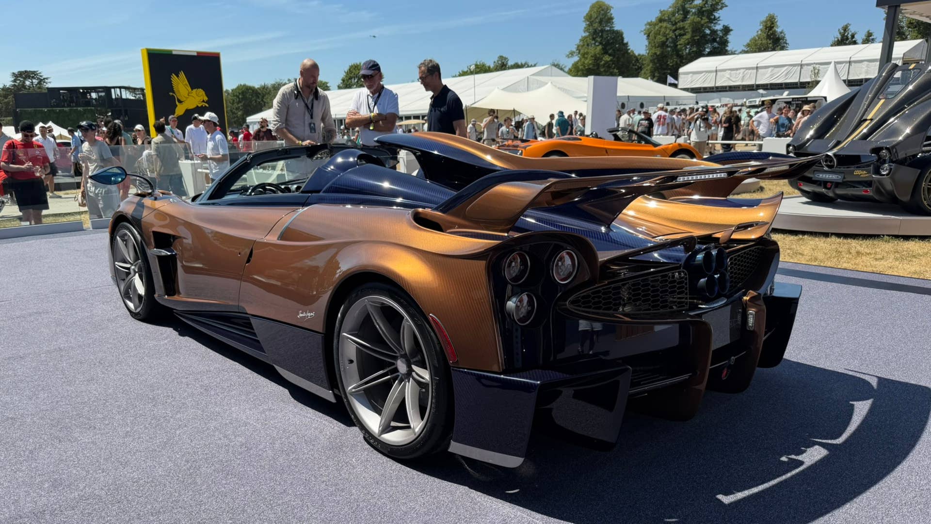 Pagani Huayra 70 Derecho