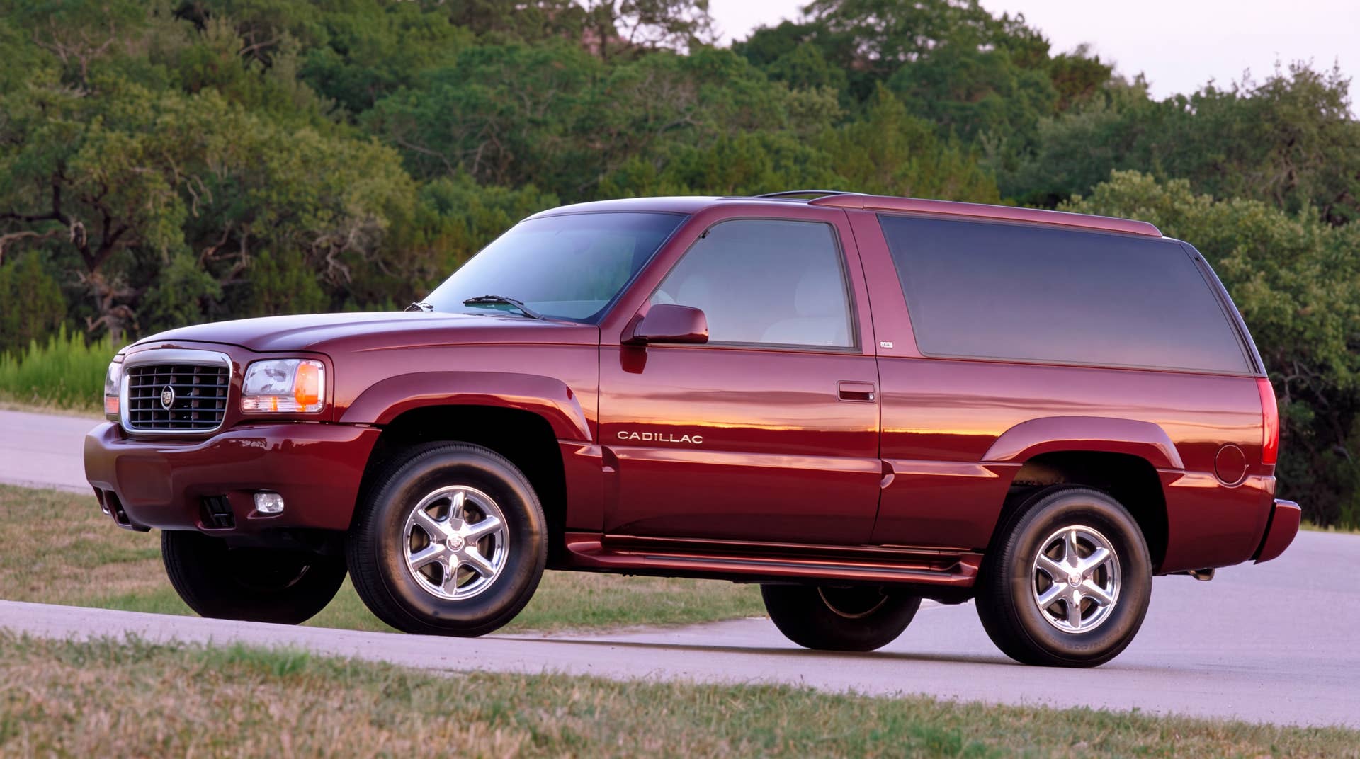 1999 Cadillac Escalade SWB Concept