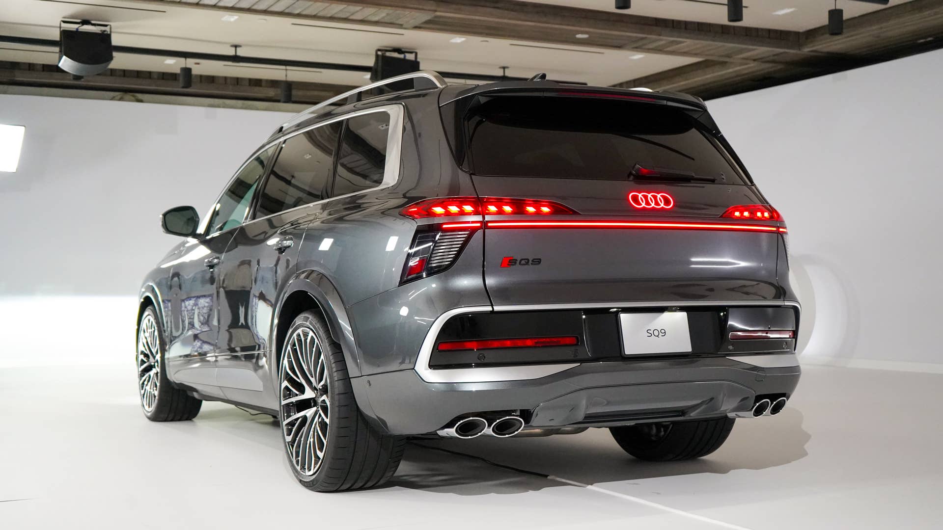 2027 Audi SQ9