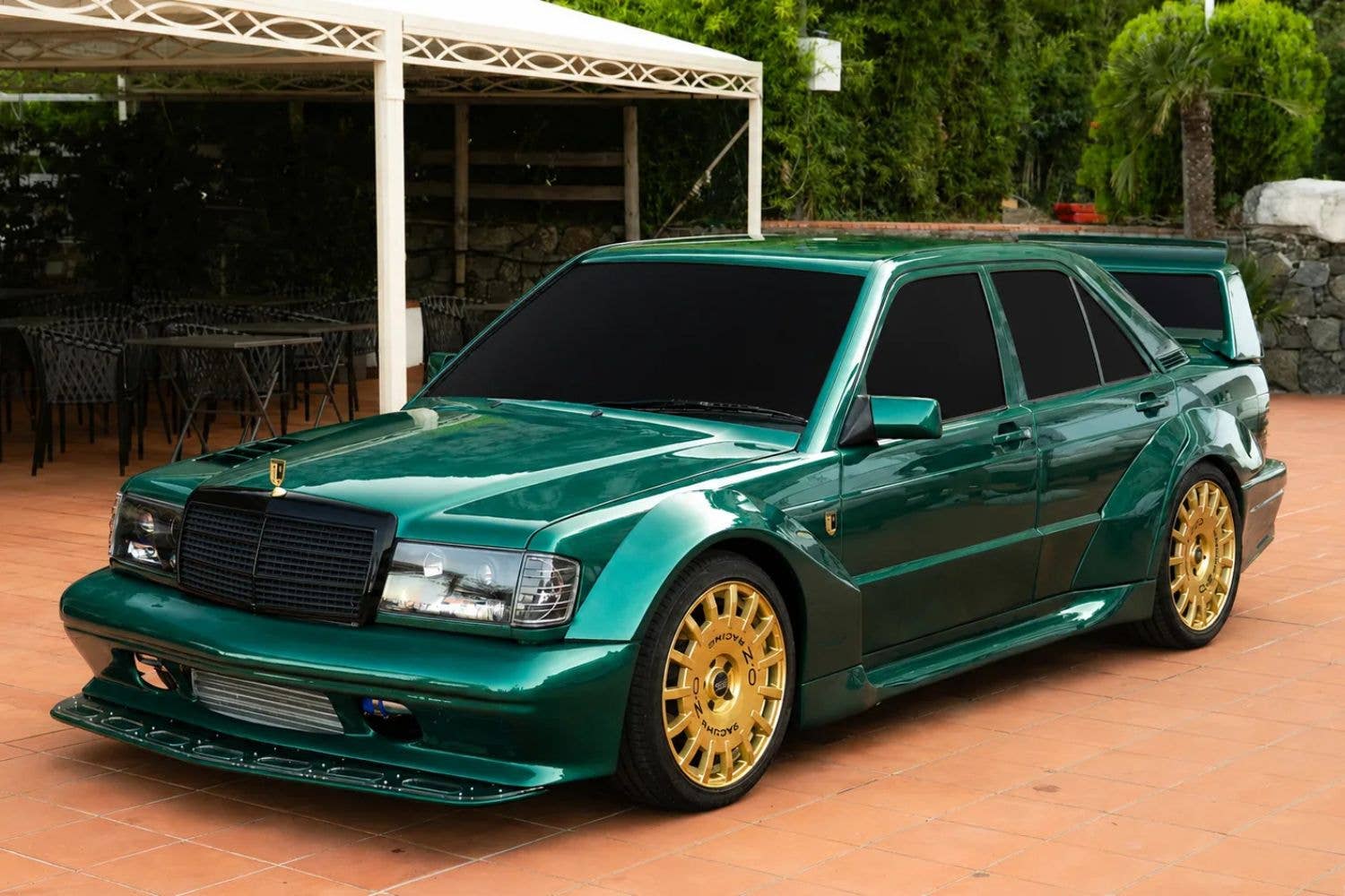 Vespera Iride Evo 5 inspired by Mercedes-Benz 190E 2.5-16 Evo II