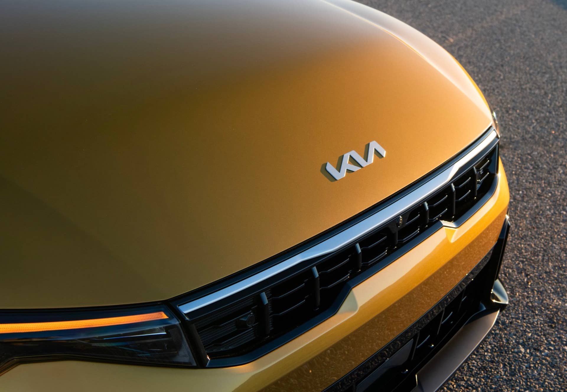 2026 Kia K4 Hatchback GT-Line in Sparkling Yellow nose closeup