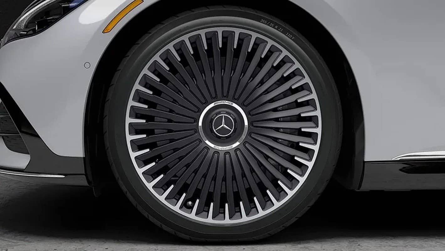 2026 Mercedes-AMG EQE 21-inch AMG turbine wheel