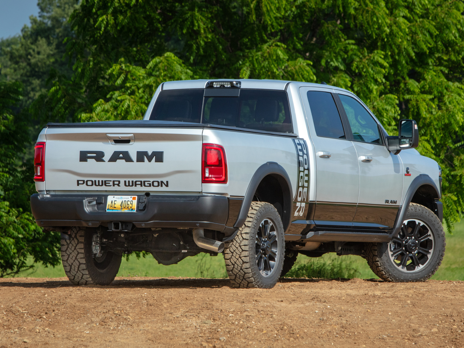 Paper Engine Tags Ram Slaps the 2500 Power Wagon With a Cummins Diesel and a $90,000 ...