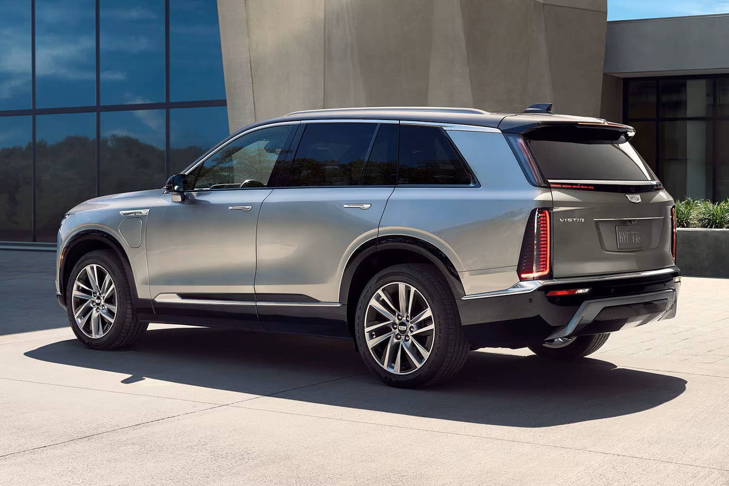 2027 Cadillac Vistiq in Argent Silver rear angled view