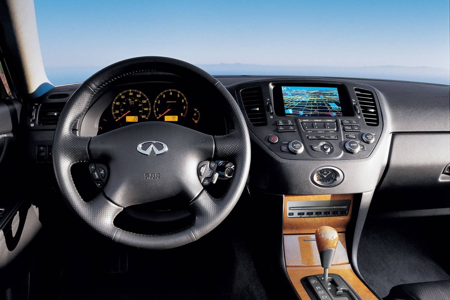2003-2004 Infiniti M45