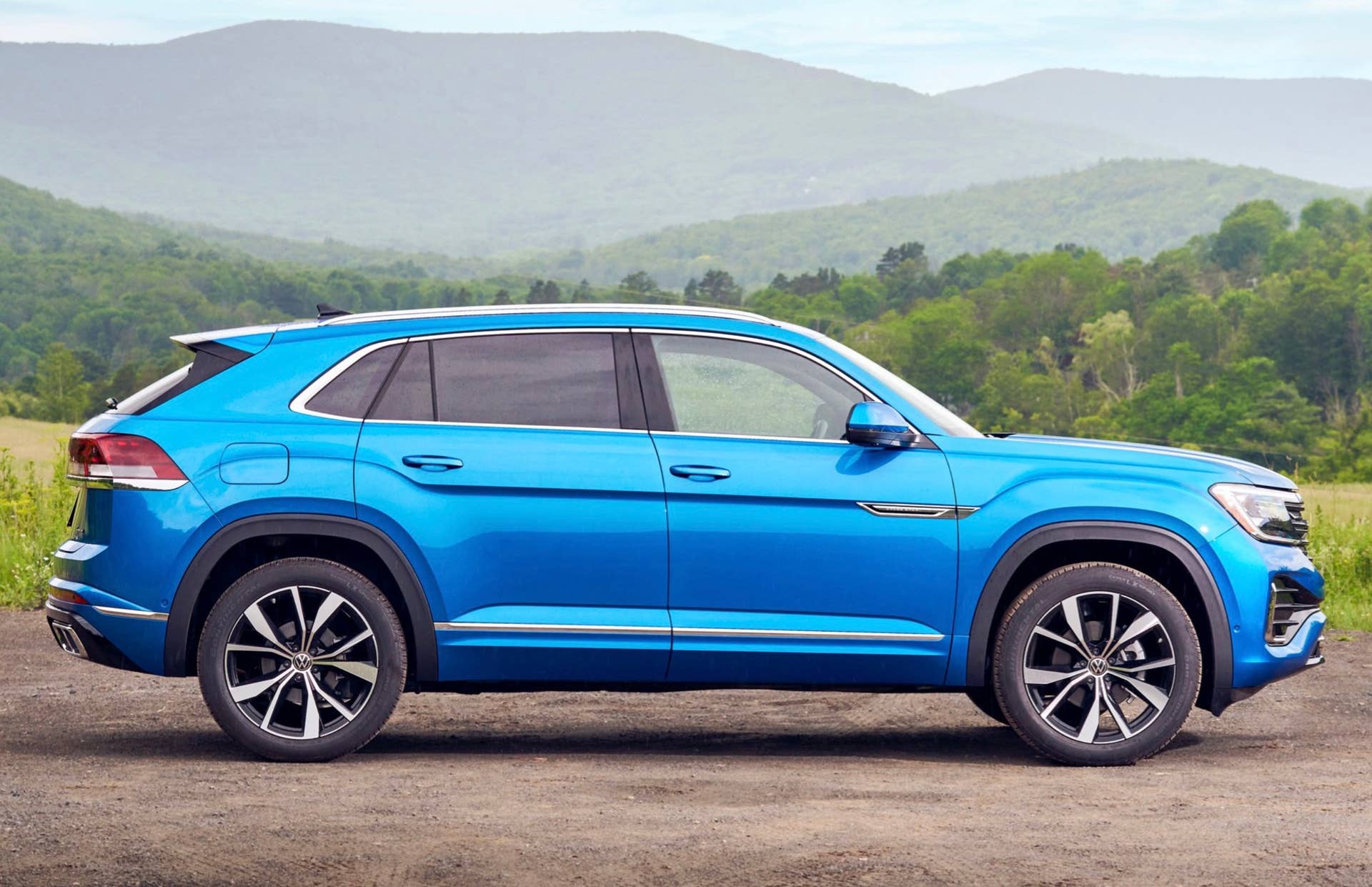 2026 VW Atlas Cross Sport