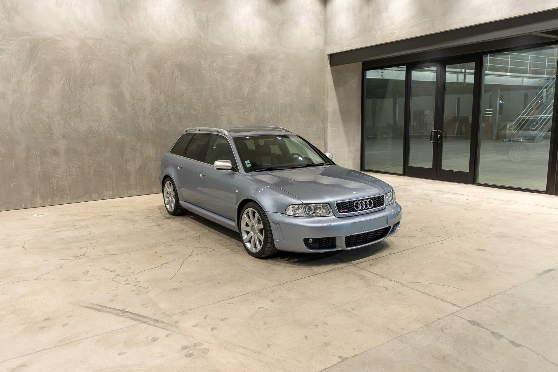 2000 Audi RS4 Avant B5